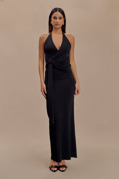 TYLA Drapeli Slinky Halter Maxi Elbise