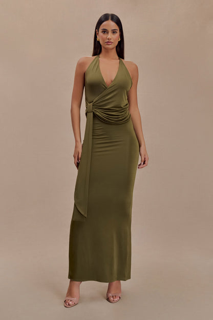 TYLA Drapeli Slinky Halter Maxi Elbise